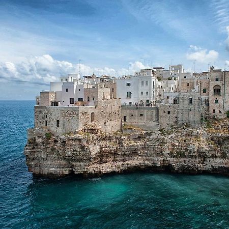 فندق La Pergola بولينيانو آ ماري المظهر الخارجي الصورة