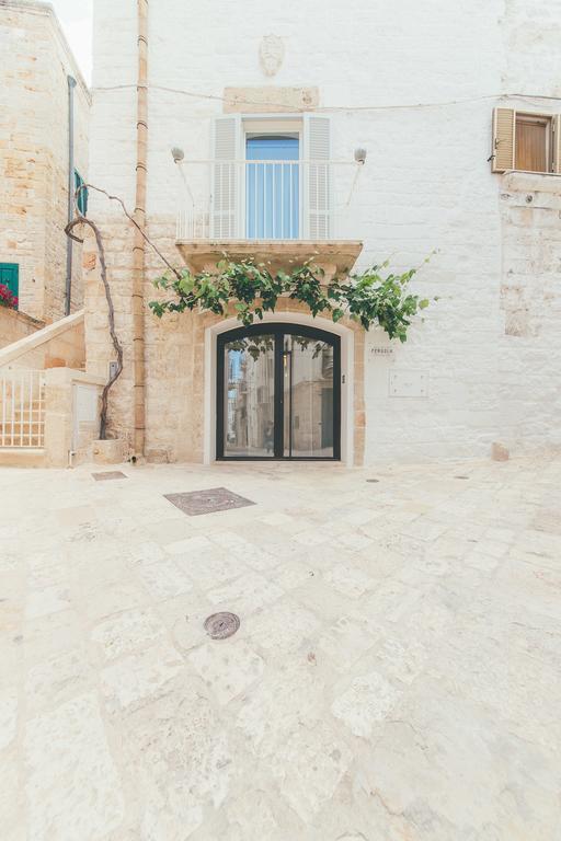 فندق La Pergola بولينيانو آ ماري المظهر الخارجي الصورة